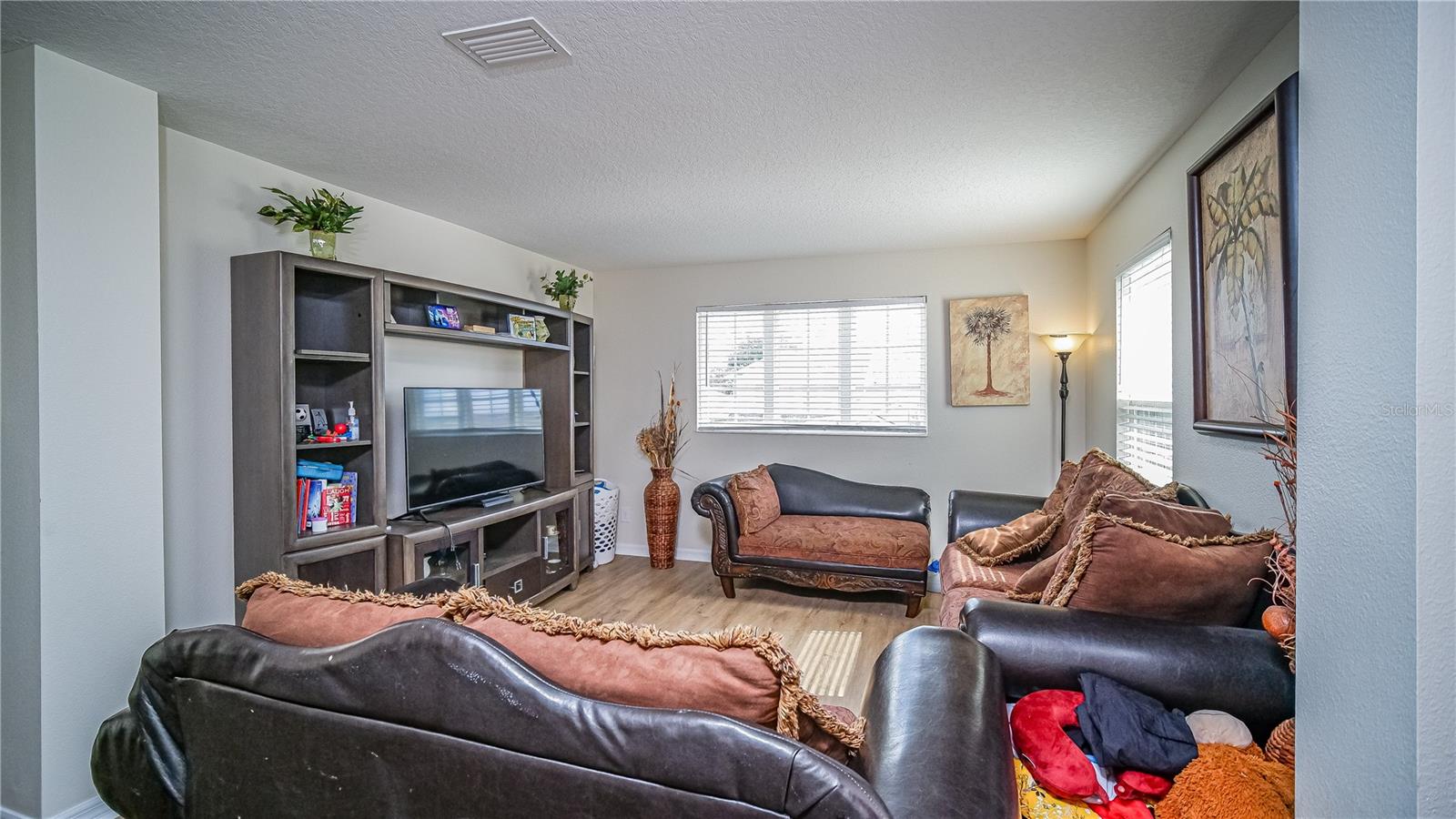 Image 21 of 48 For 9228 Halsey Drive