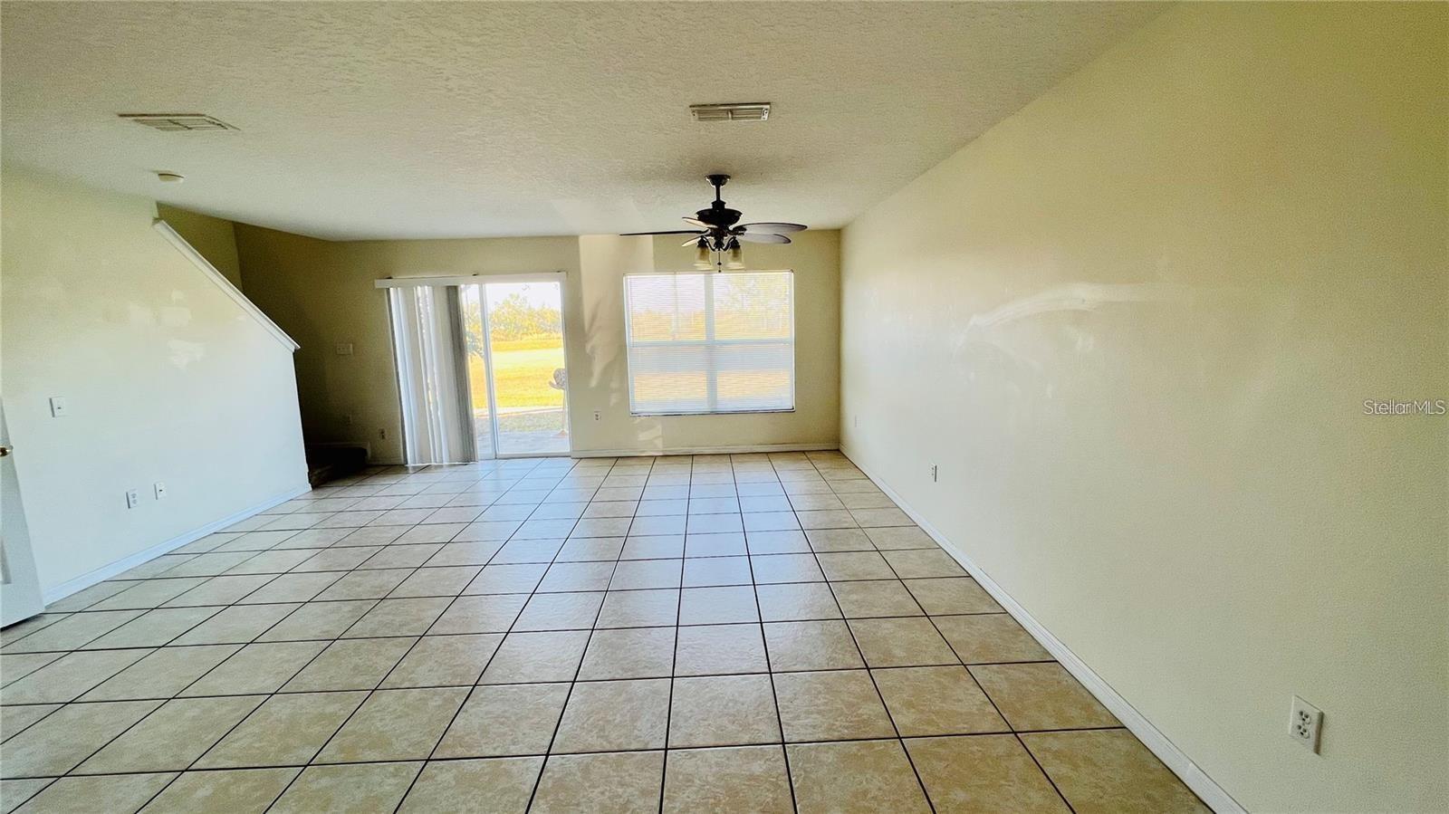 Image 5 of 17 For 2464 Hassonite Street