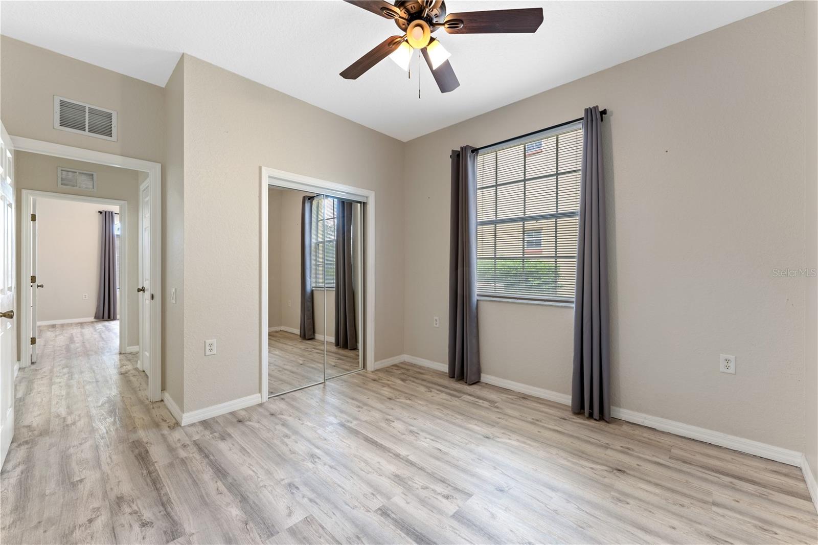 Image 15 of 24 For 16102 Indian Creek Drive