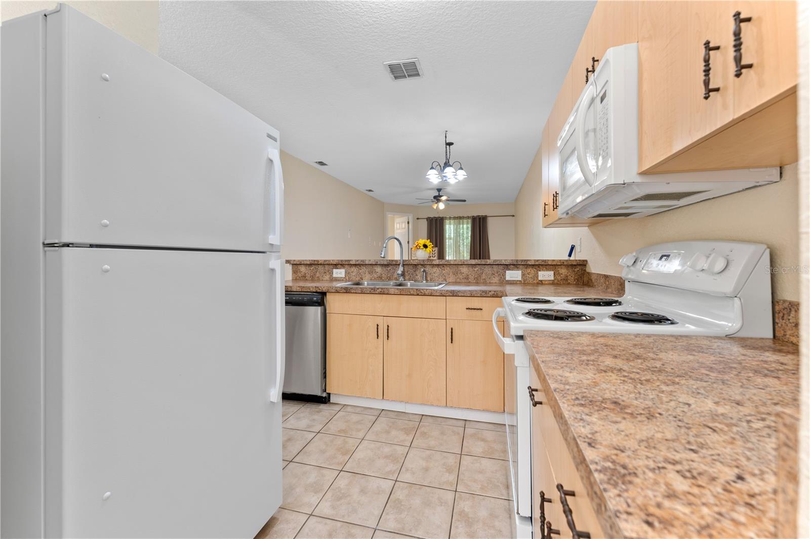 Image 7 of 24 For 16102 Indian Creek Drive