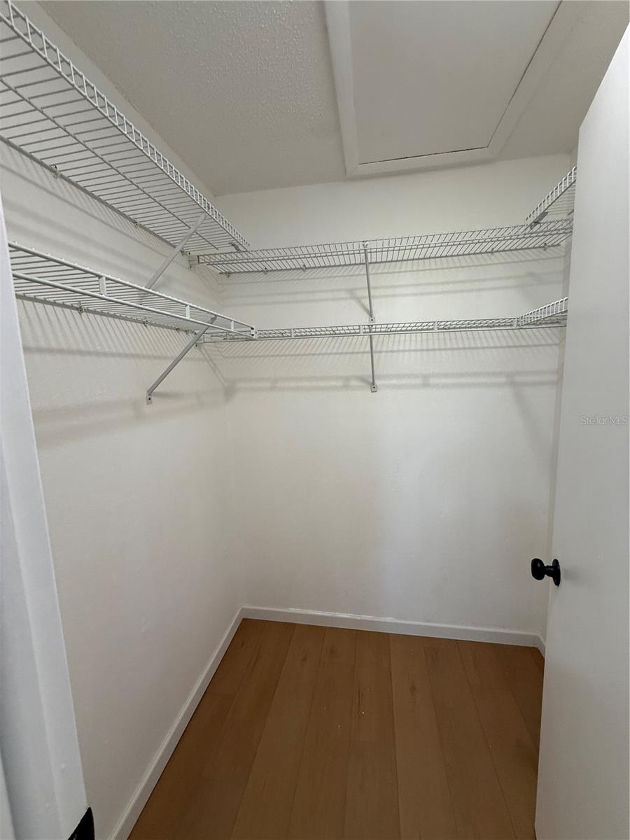 Image 17 of 29 For 601 Hercules Avenue 1002