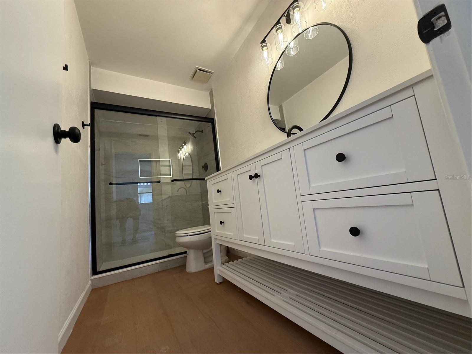 Image 19 of 29 For 601 Hercules Avenue 1002