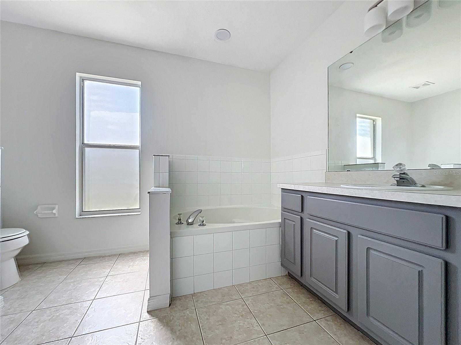Image 10 of 13 For 137 Piano Lane