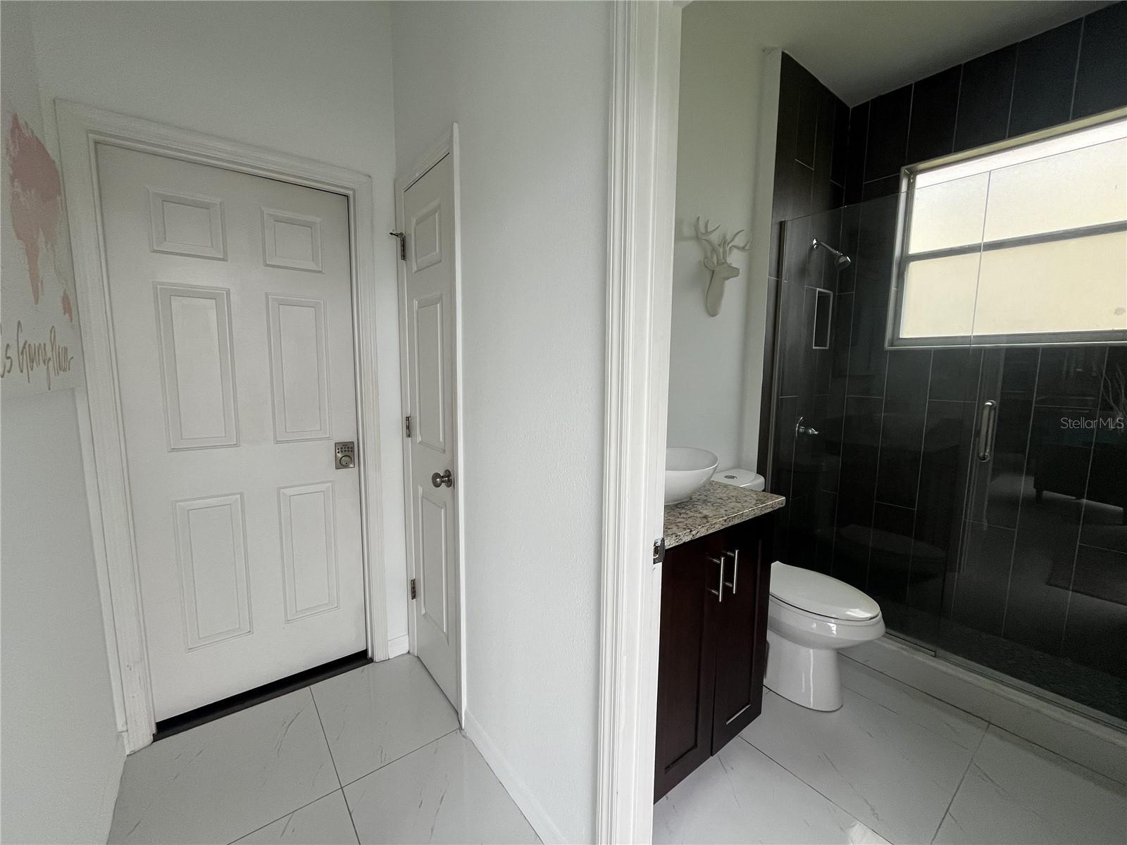 Image 19 of 28 For 2207 Mallard Creek Circle