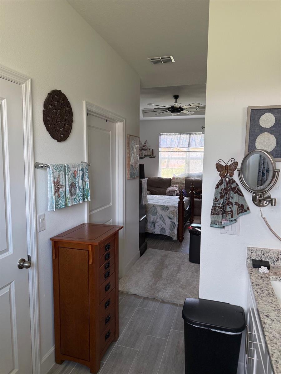 Image 16 of 29 For 446 Cinnamon Drive