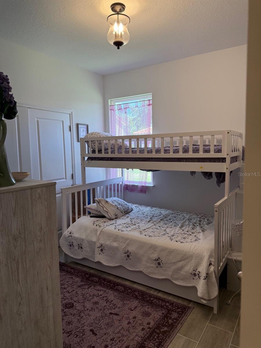 Image 22 of 29 For 446 Cinnamon Drive