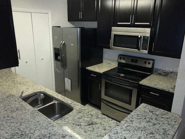 Image 11 of 24 For 4401 Thornbriar Lane 103