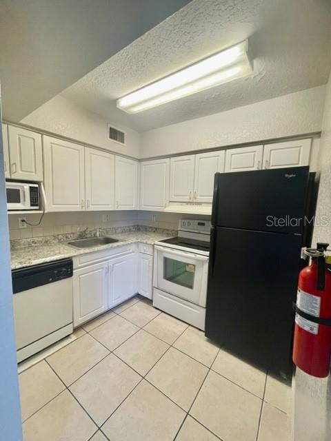 Image 4 of 16 For 730 Wyman Court 730