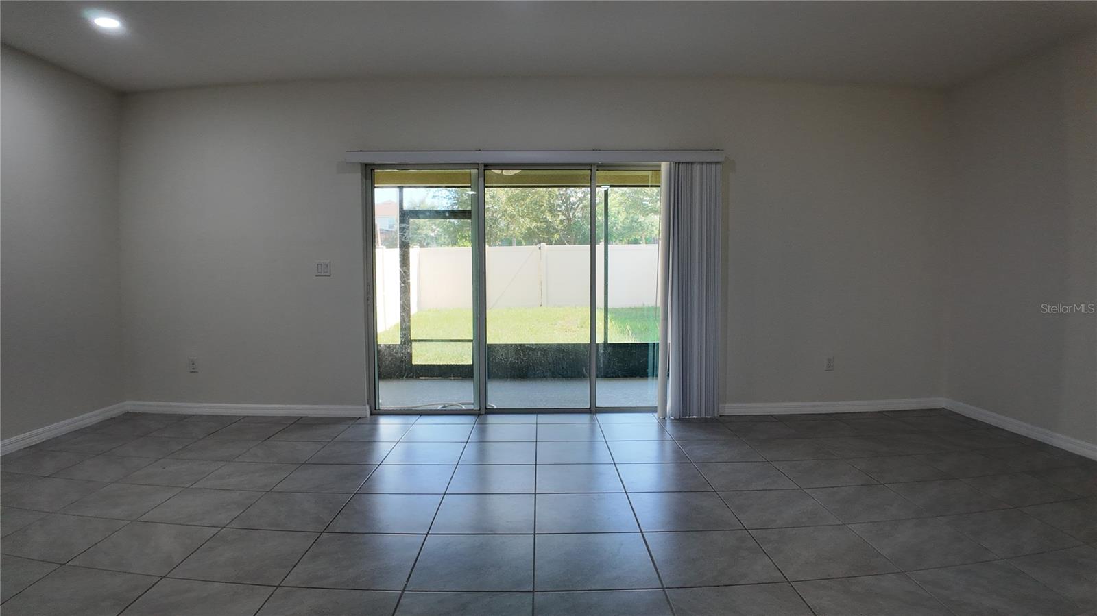 Image 12 of 26 For 9052 Wildflower Lane