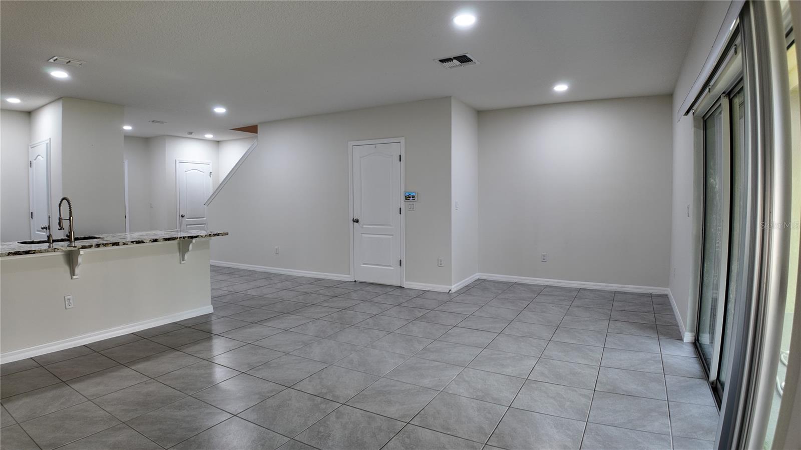 Image 7 of 26 For 9052 Wildflower Lane