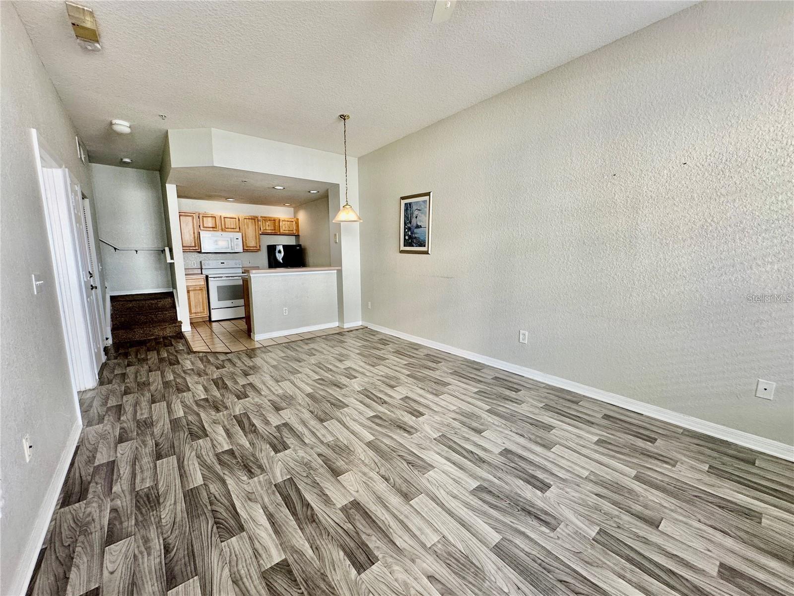 Image 2 of 14 For 4019 Venetian Bay Drive 105