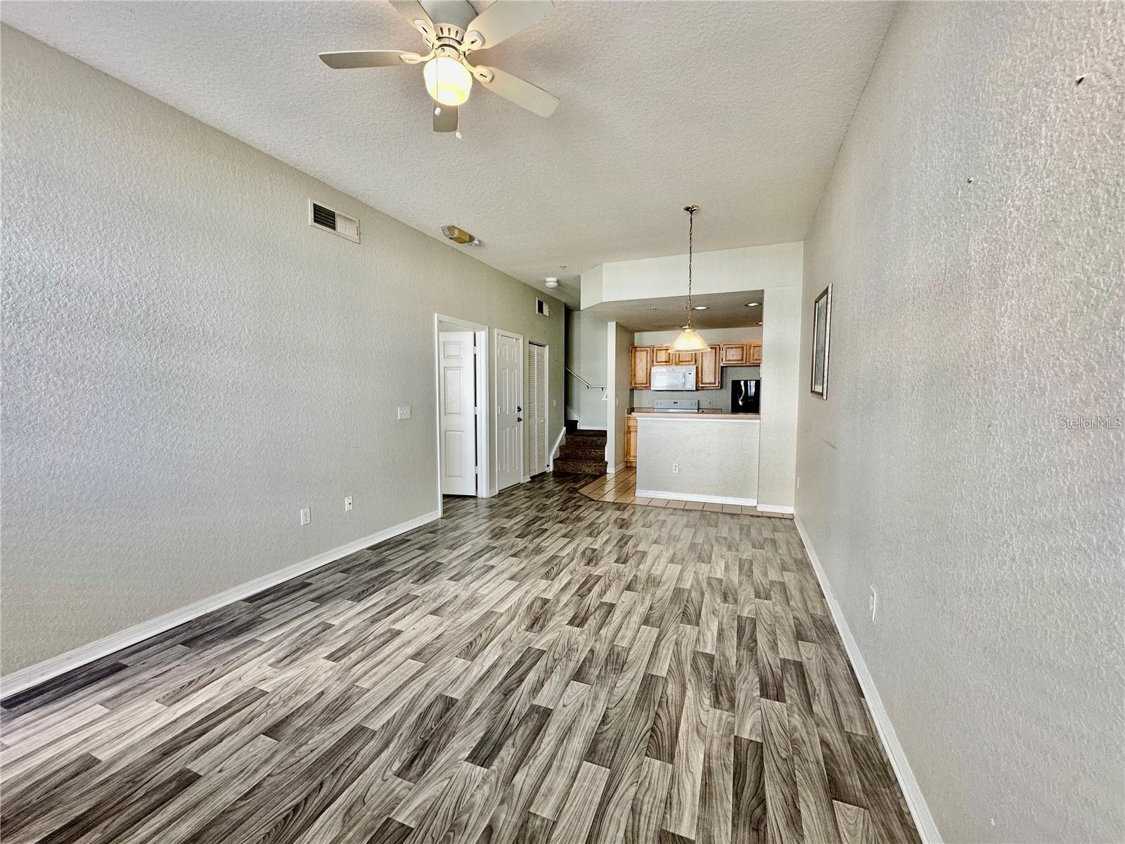 Image 3 of 14 For 4019 Venetian Bay Drive 105