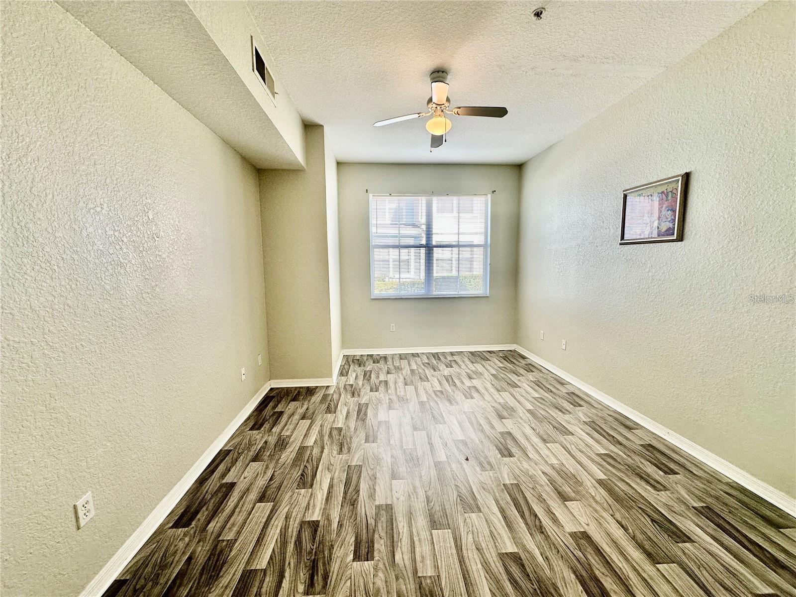 Image 7 of 14 For 4019 Venetian Bay Drive 105