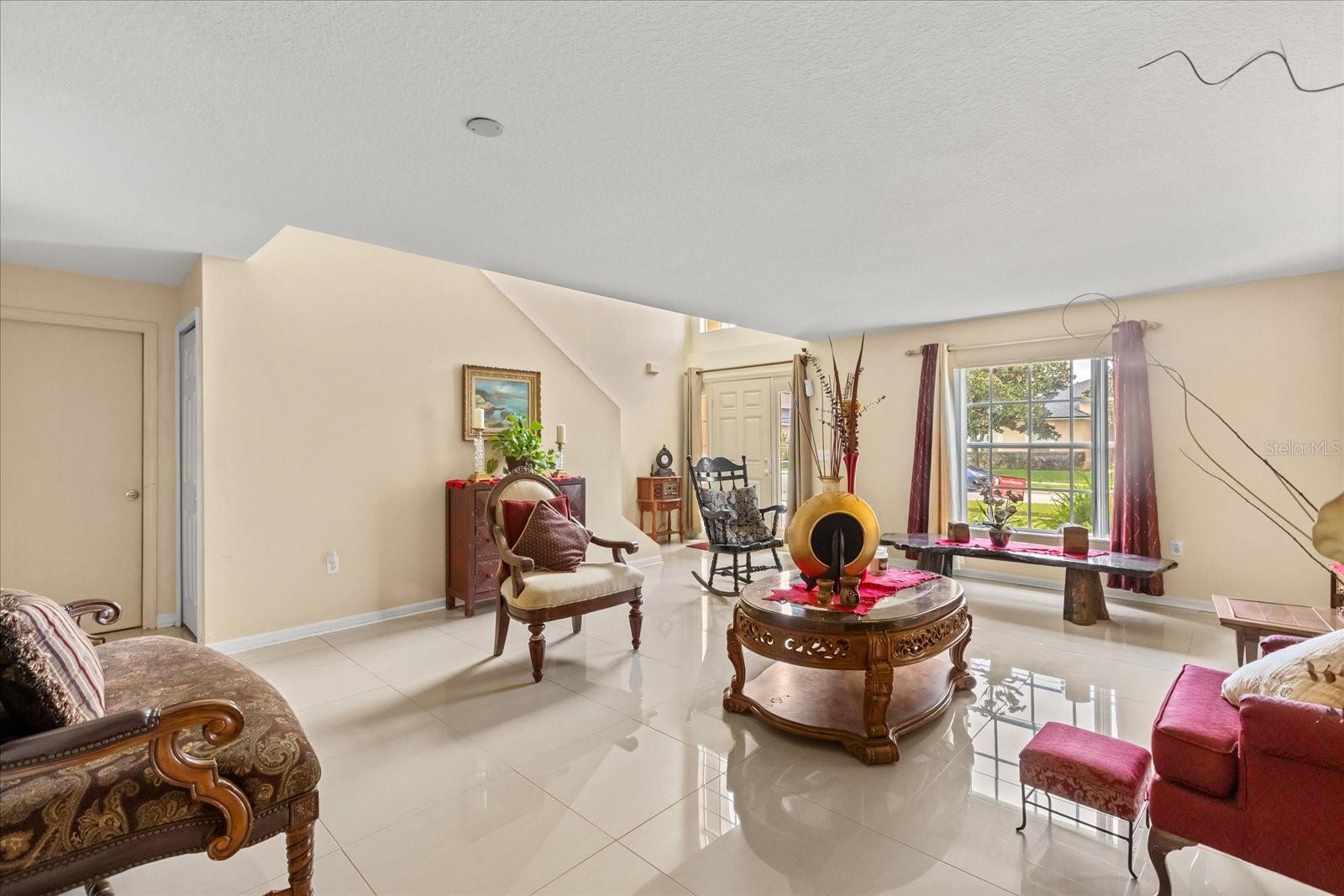 Image 4 of 37 For 2554 Palmetto Ridge Circle