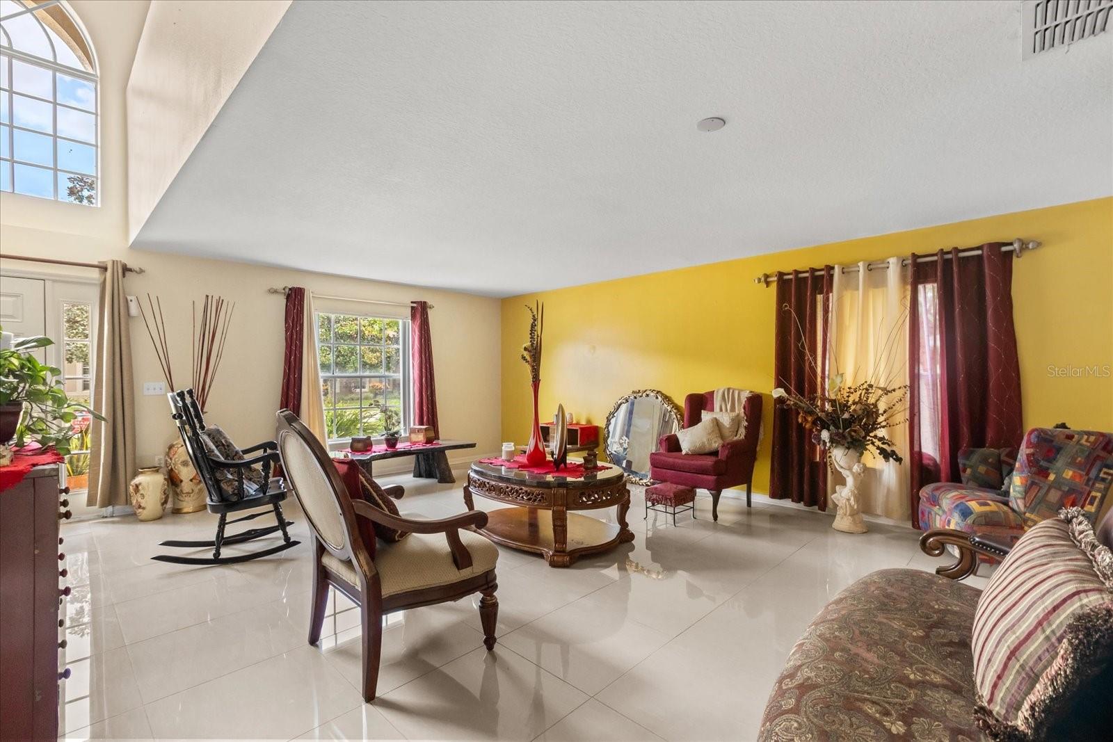 Image 5 of 37 For 2554 Palmetto Ridge Circle