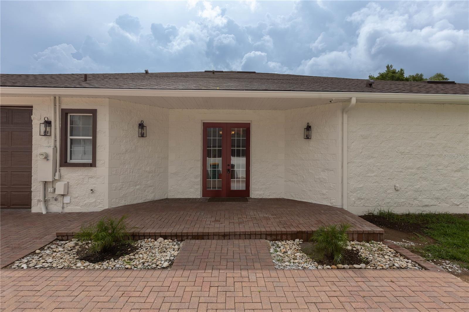 Image 7 of 55 For 4984 Lake Cecile Drive