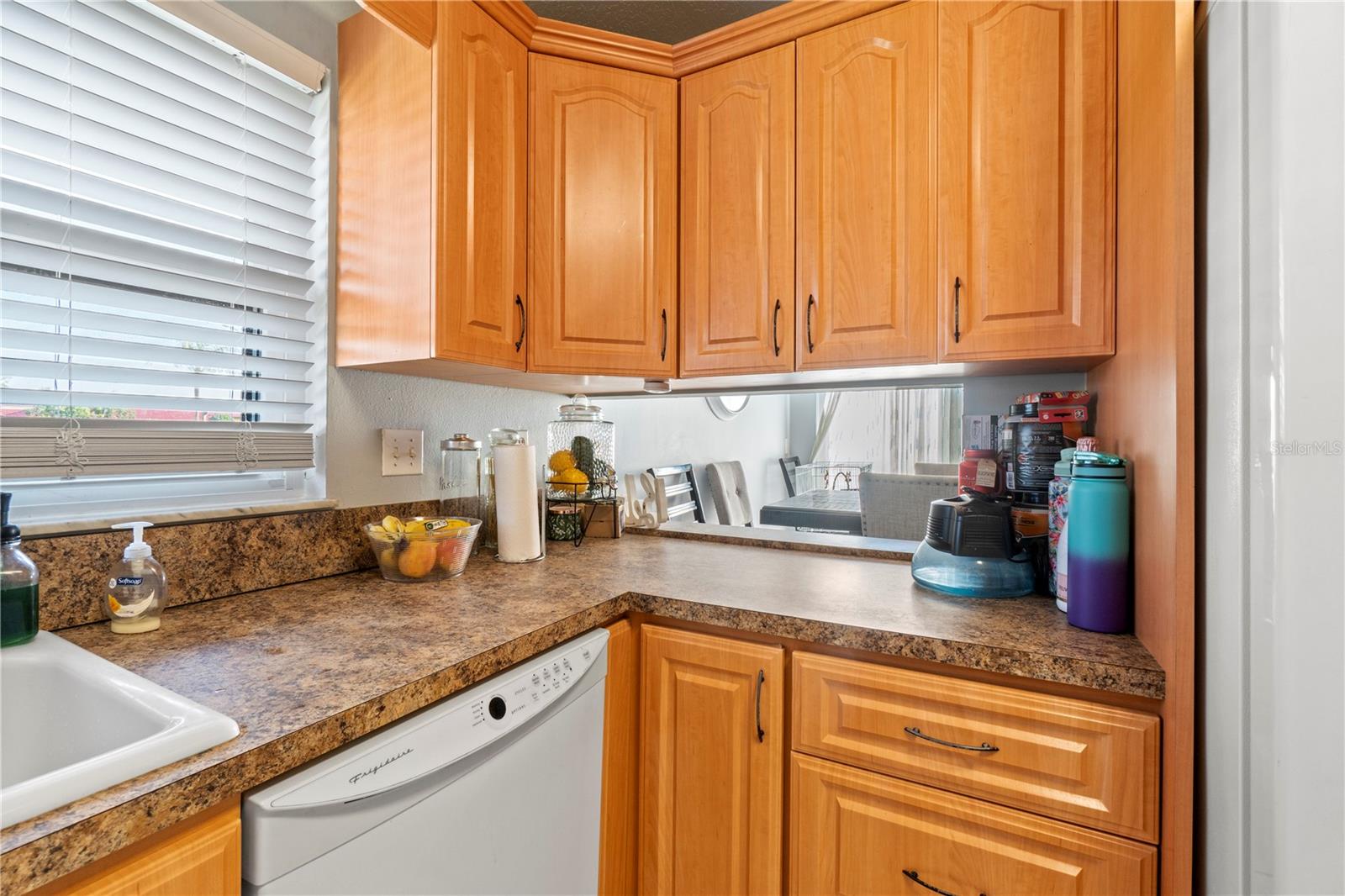 Image 11 of 33 For 432 Hunter Circle