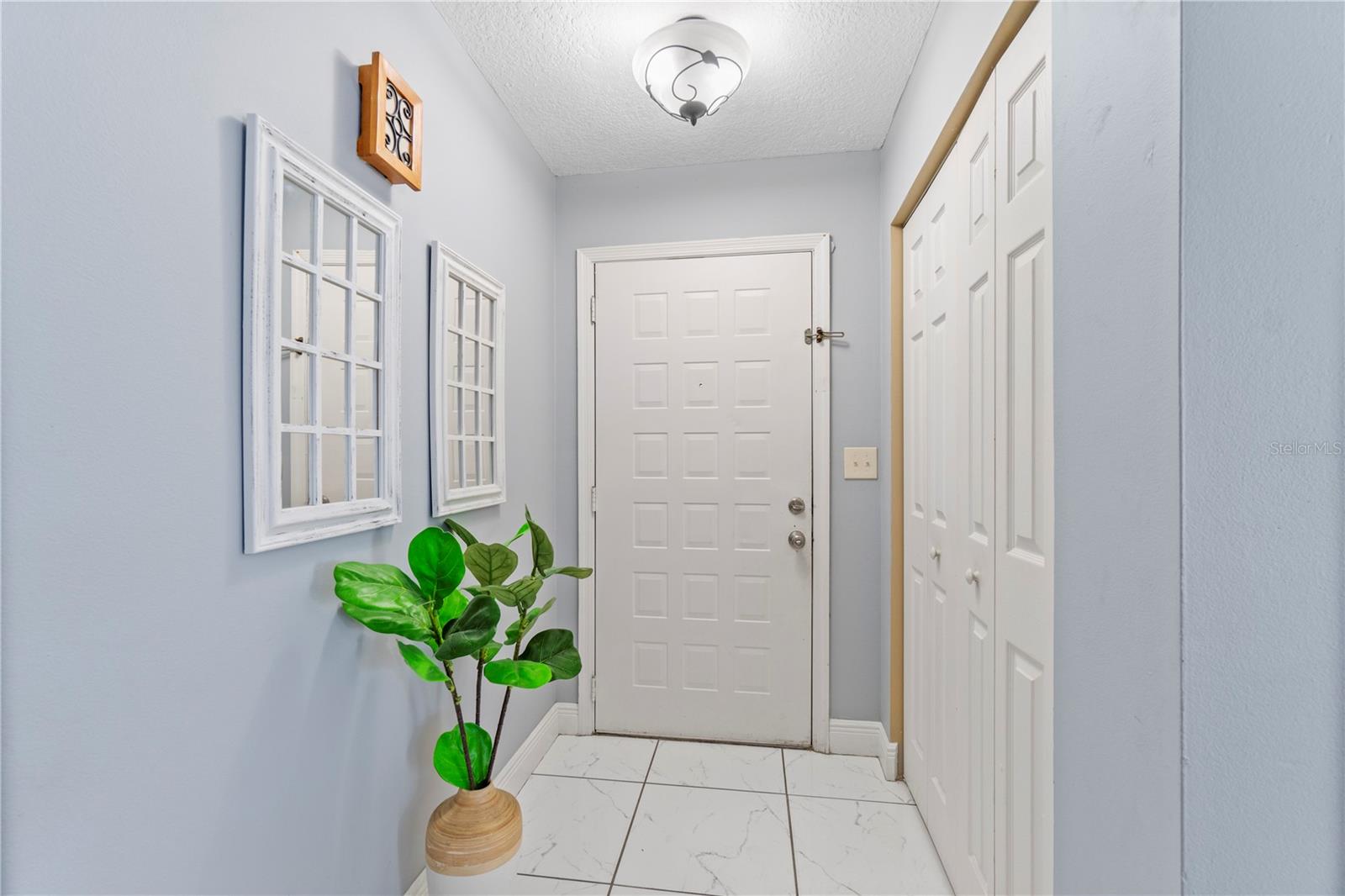 Image 19 of 33 For 432 Hunter Circle