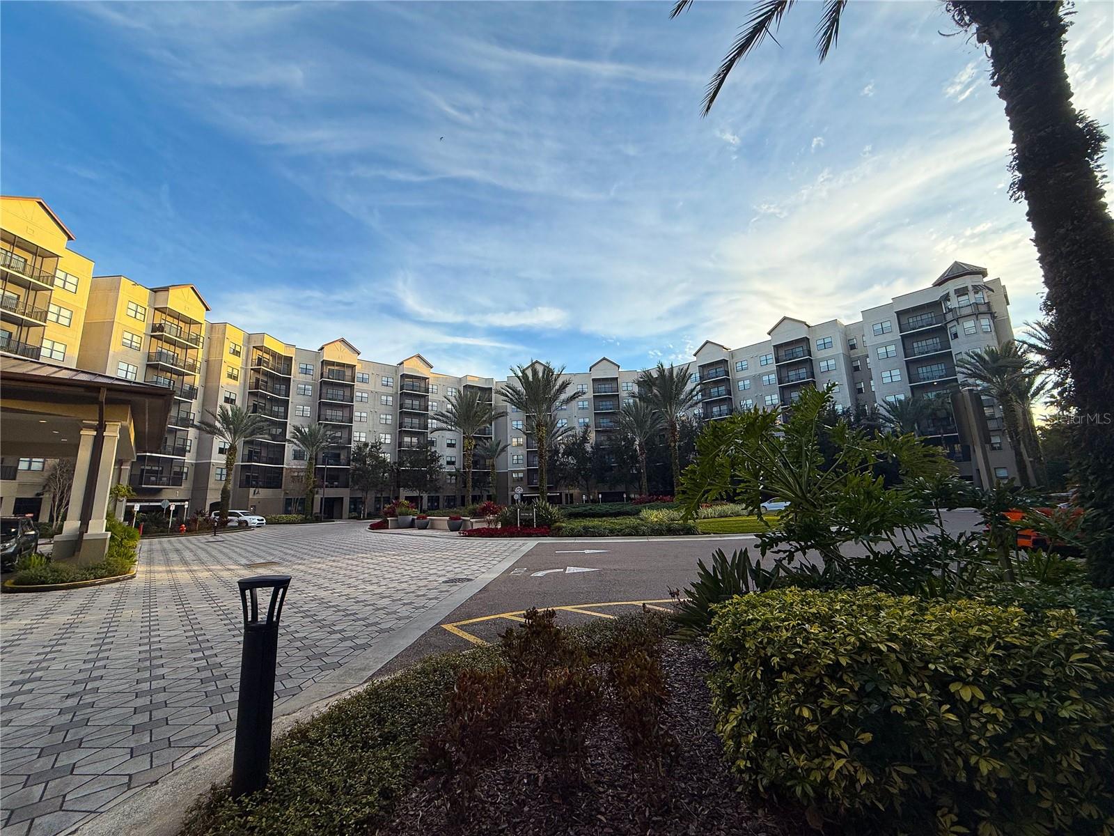 Image 50 of 74 For 14501 Grove Resort Avenue 2407