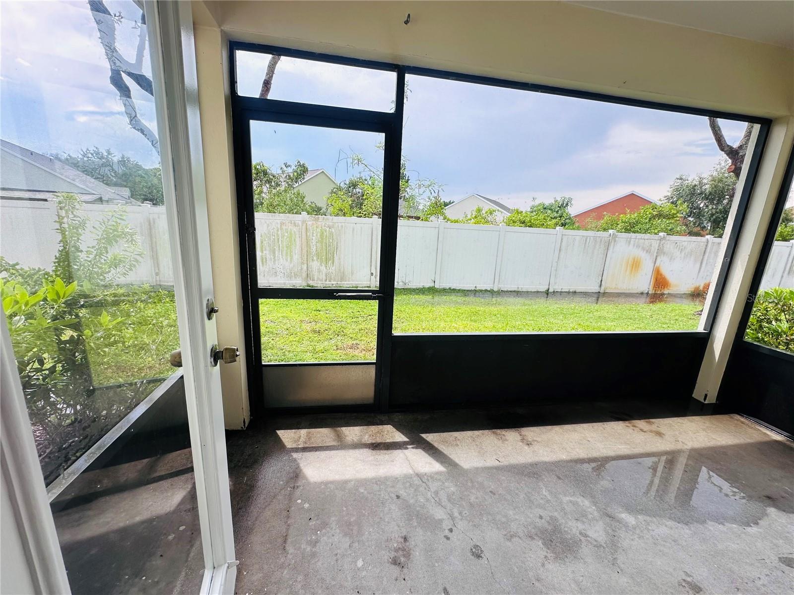 Image 19 of 24 For 2072 Cypress Bay Boulevard