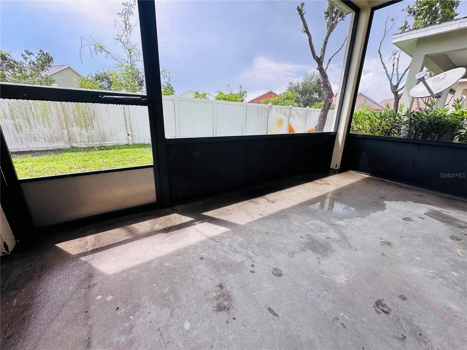 Image 21 of 24 For 2072 Cypress Bay Boulevard