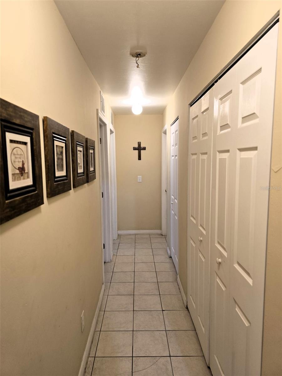 Image 10 of 17 For 519 26th Street