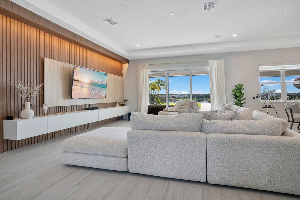 Image 10 of 90 For 16820 Bolsena Drive