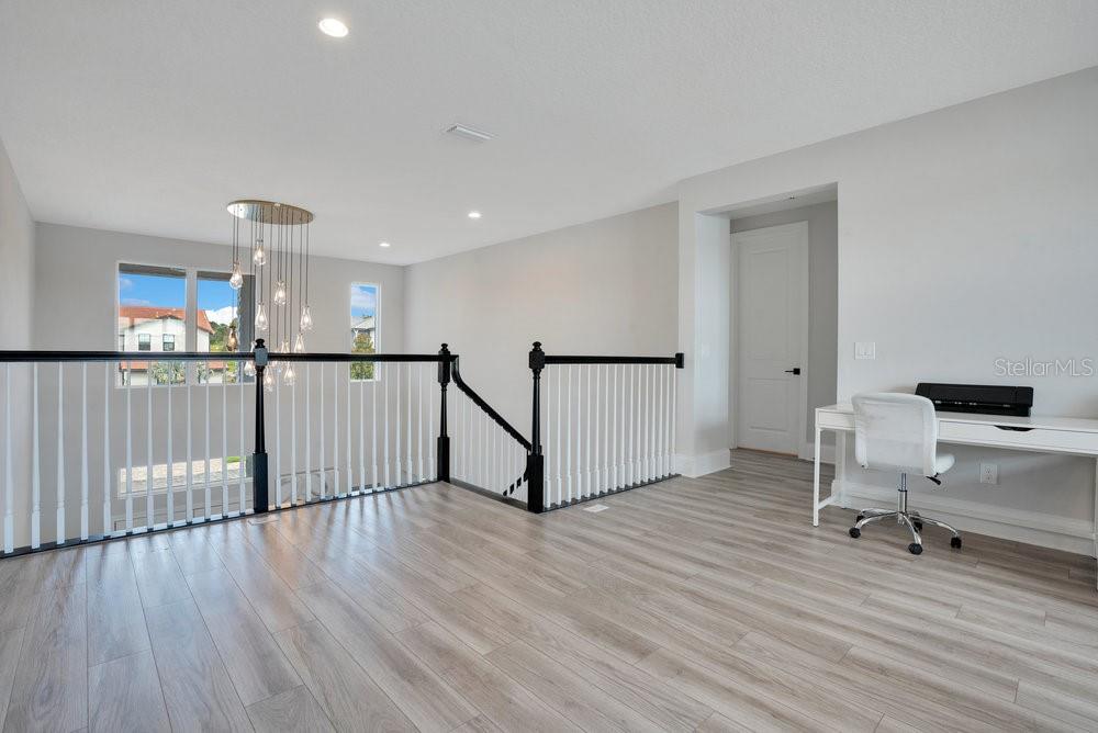 Image 28 of 90 For 16820 Bolsena Drive