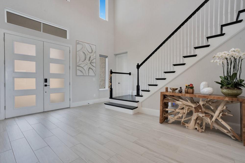 Image 6 of 90 For 16820 Bolsena Drive