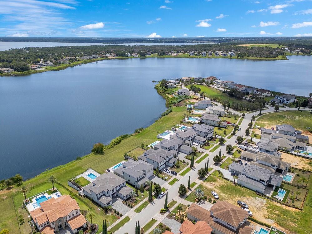 Image 77 of 90 For 16820 Bolsena Drive