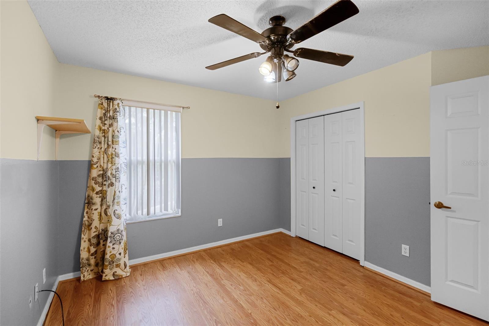 Image 37 of 58 For 12422 Sion Court