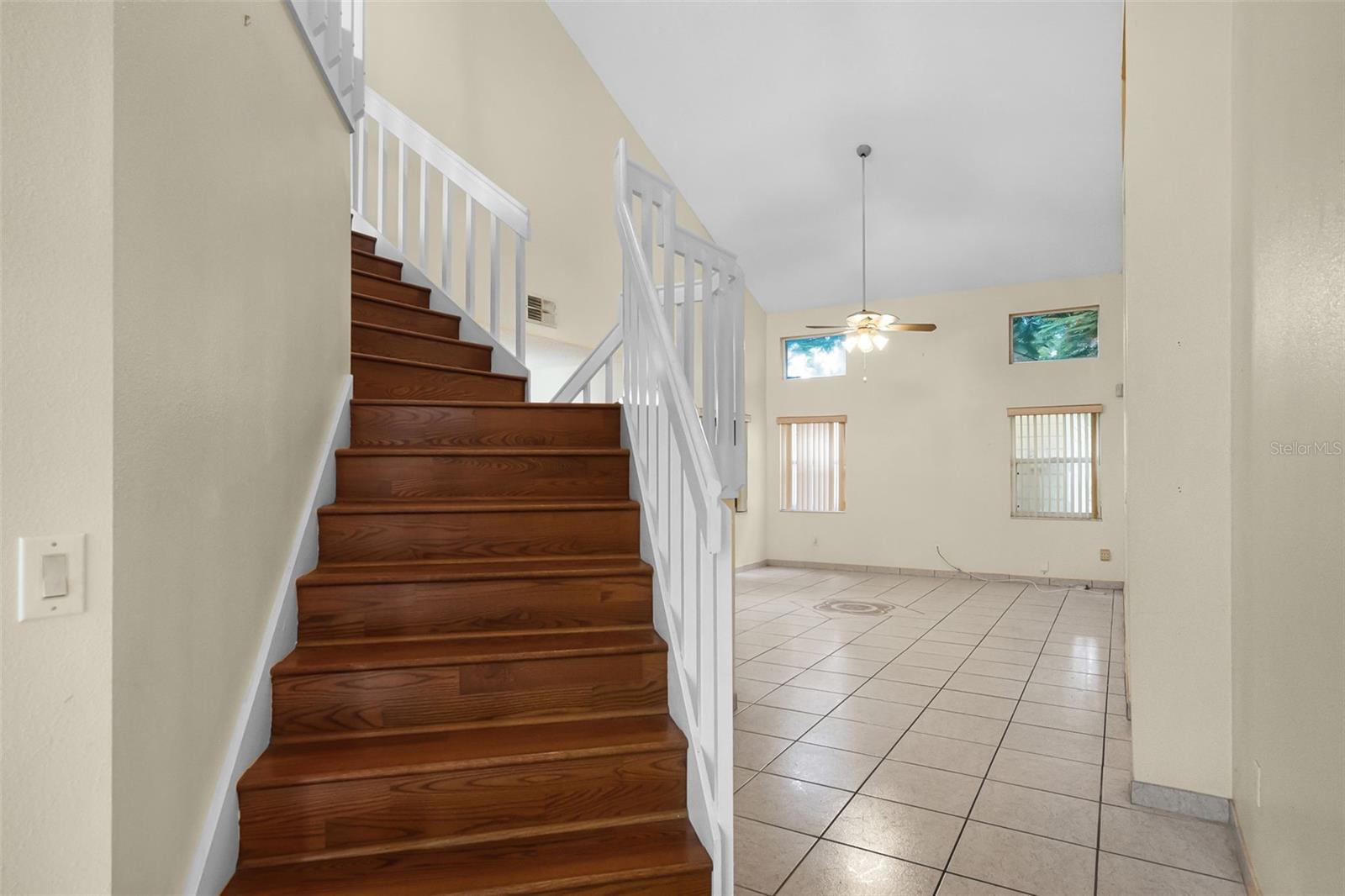 Image 7 of 58 For 12422 Sion Court