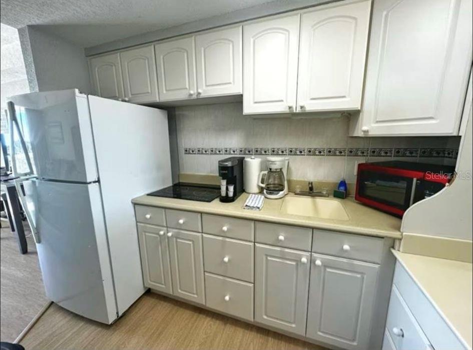 Image 11 of 11 For 2700 Atlantic Avenue 429