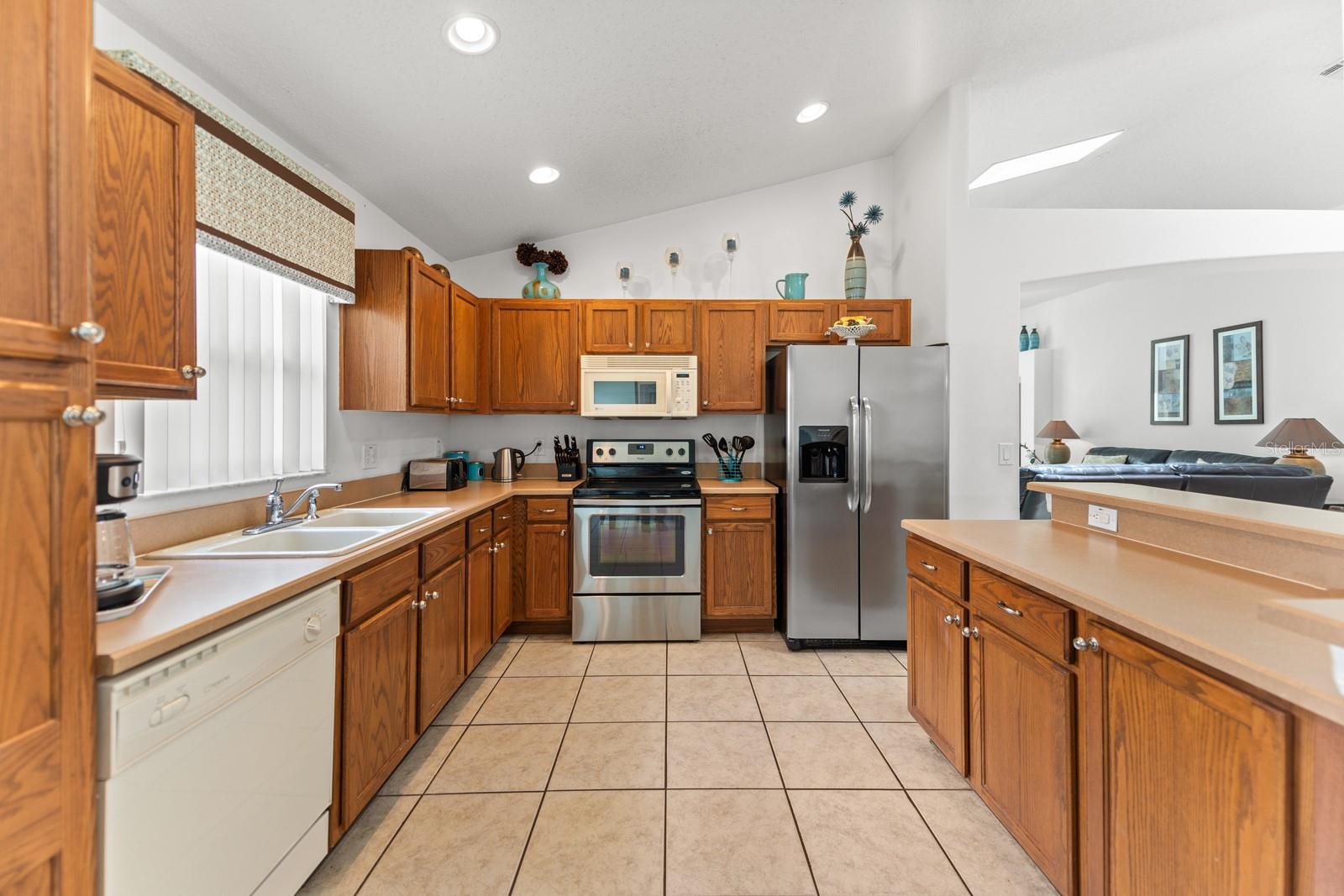 Image 14 of 48 For 8088 Santee Drive