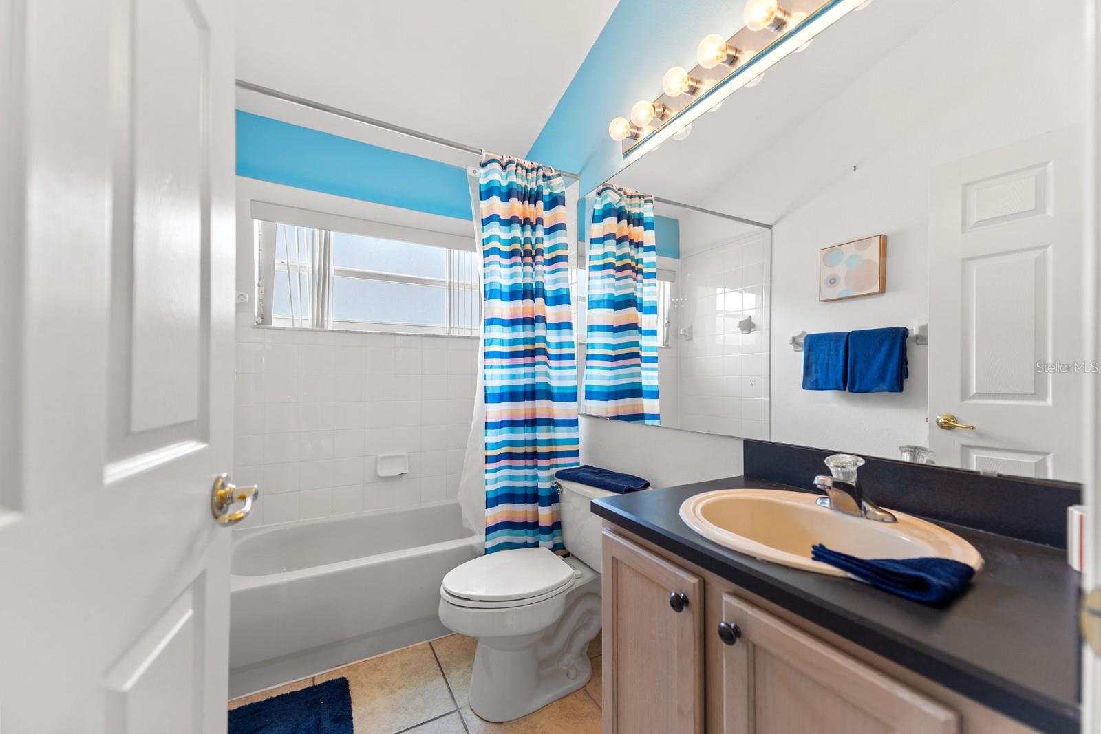Image 21 of 48 For 8088 Santee Drive