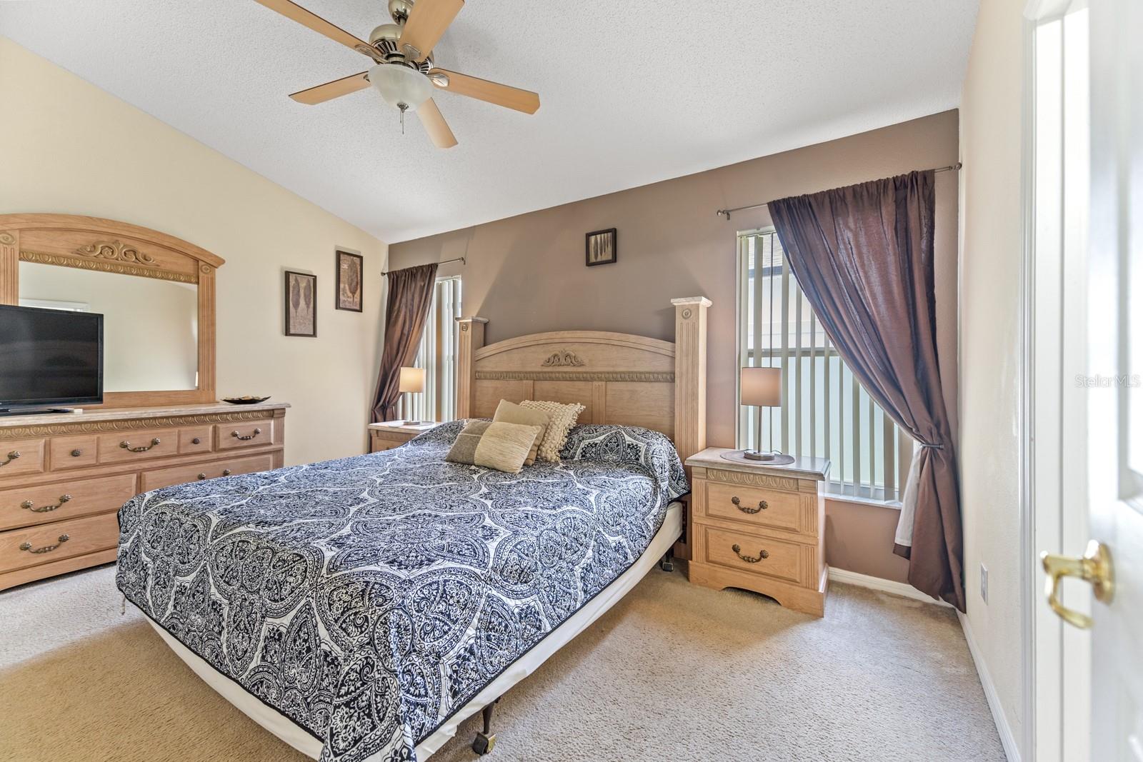 Image 22 of 48 For 8088 Santee Drive