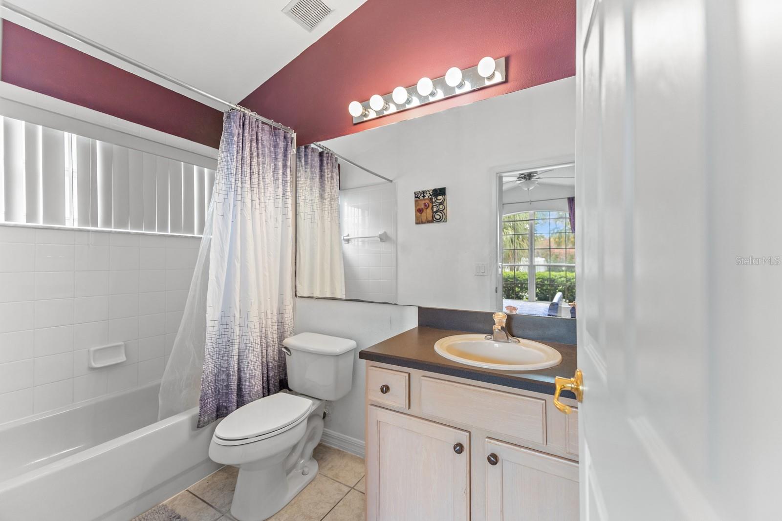 Image 9 of 48 For 8088 Santee Drive