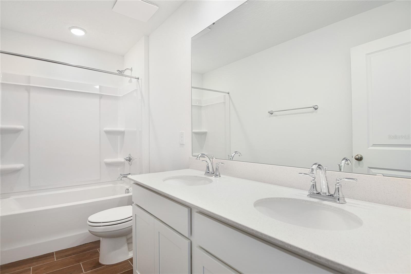 Image 18 of 24 For 1765 Carnelian Street