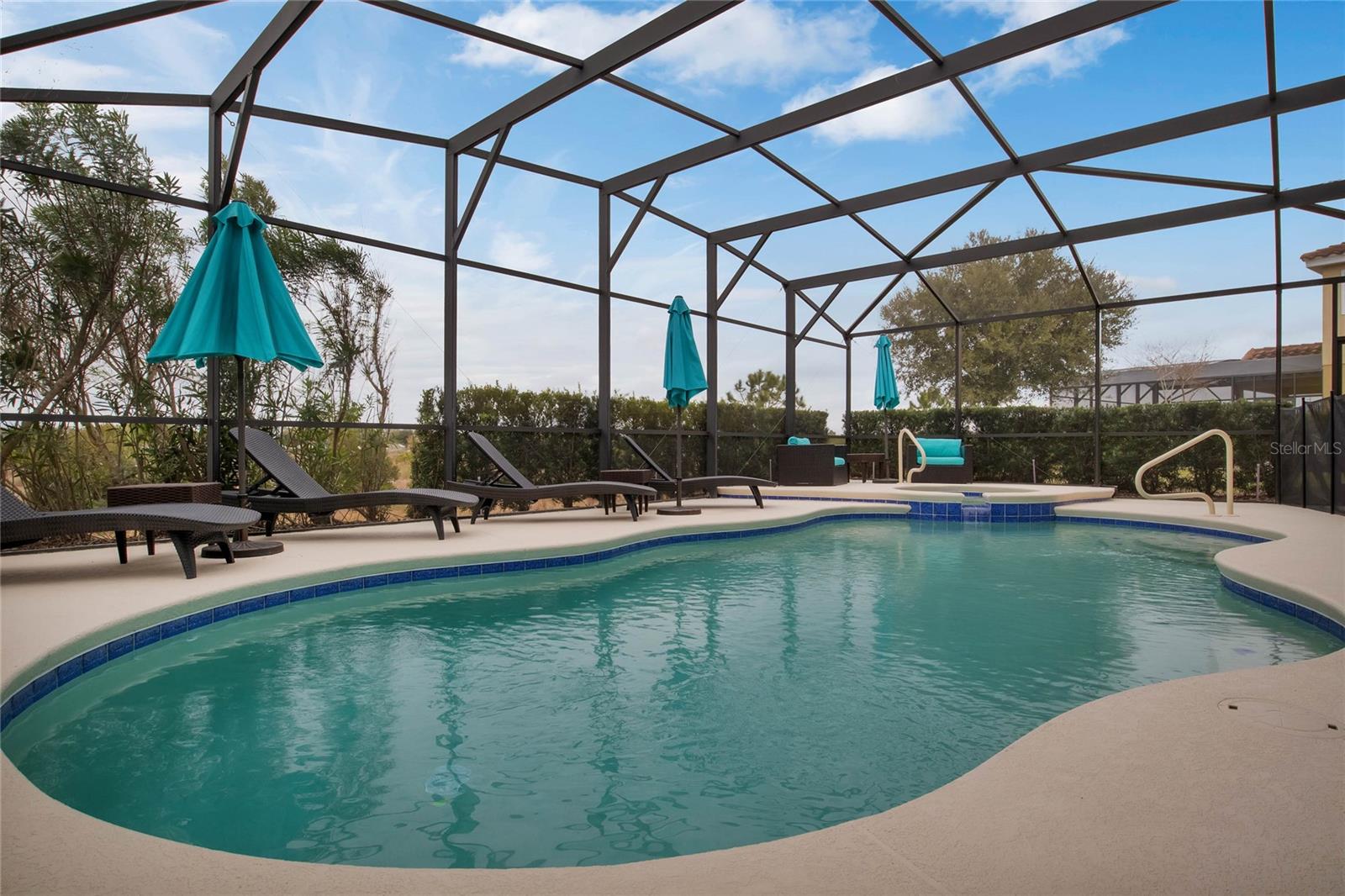 Image 31 of 32 For 4103 Oaktree Drive