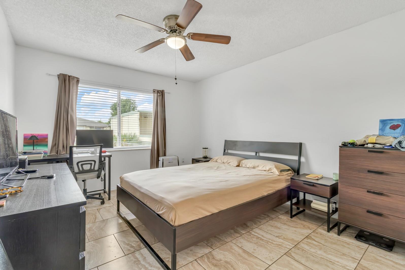 Image 14 of 21 For 6108 Curry Ford Road 216