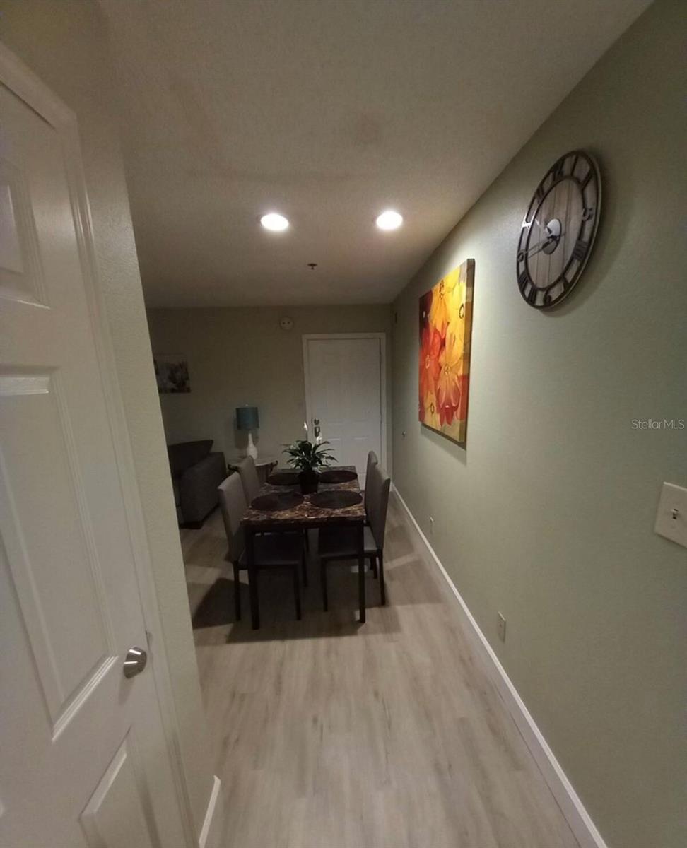 Image 10 of 32 For 3100 Parkway Boulevard 511