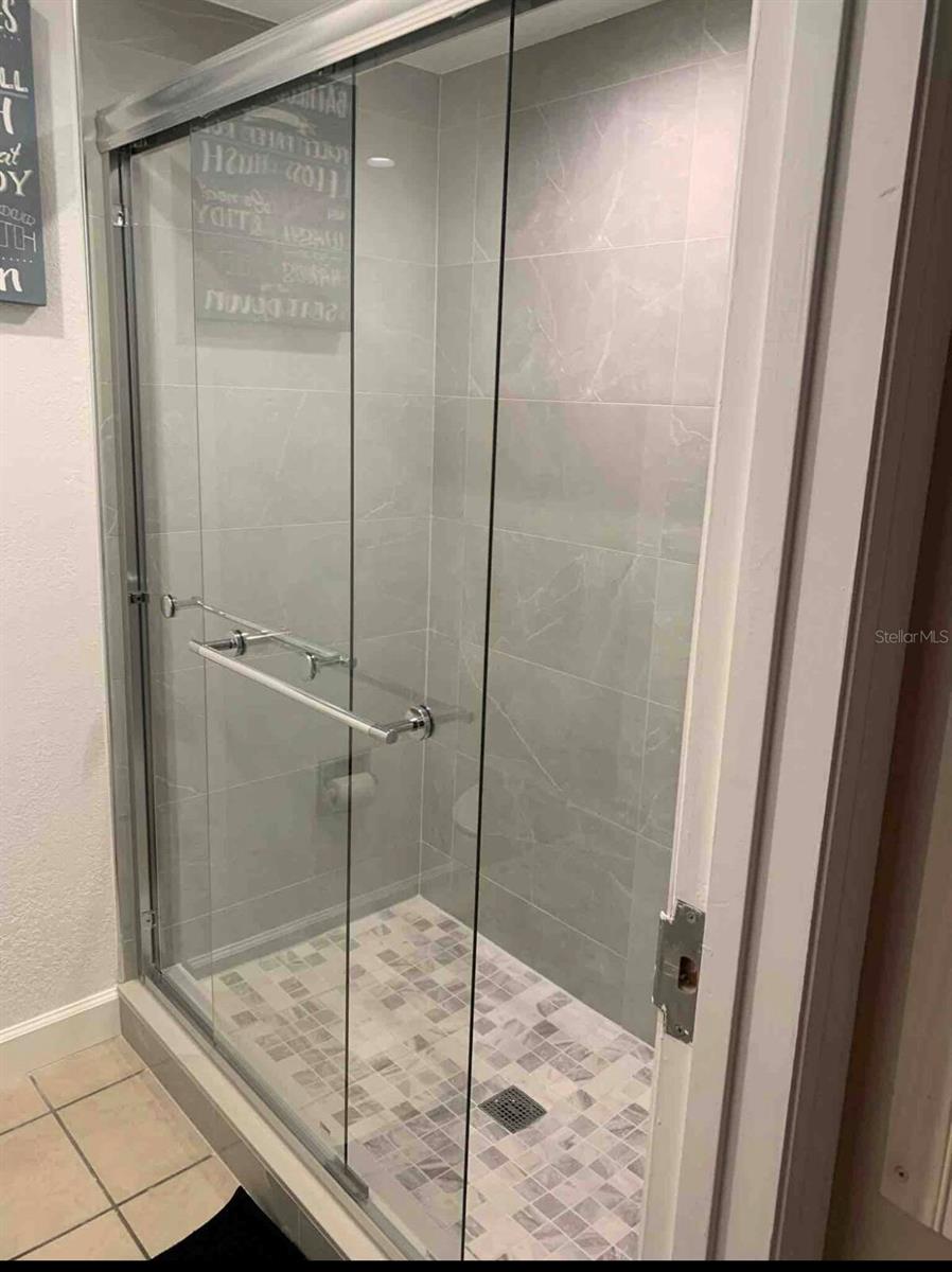 Image 18 of 32 For 3100 Parkway Boulevard 511