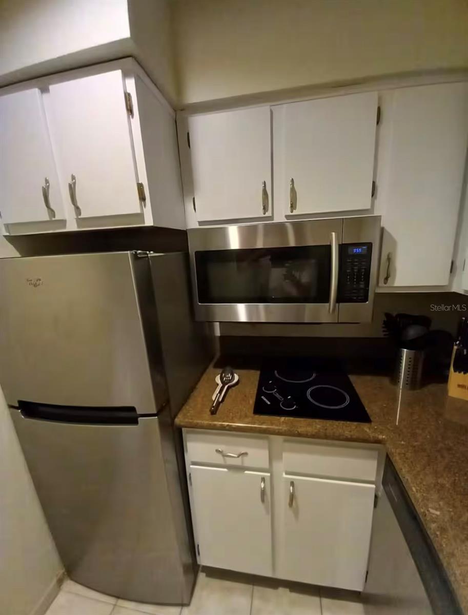 Image 6 of 32 For 3100 Parkway Boulevard 511