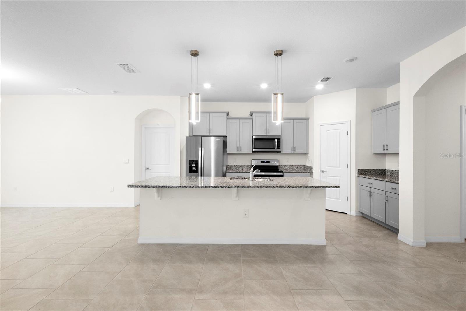 Image 16 of 63 For 1590 Barberry Drive