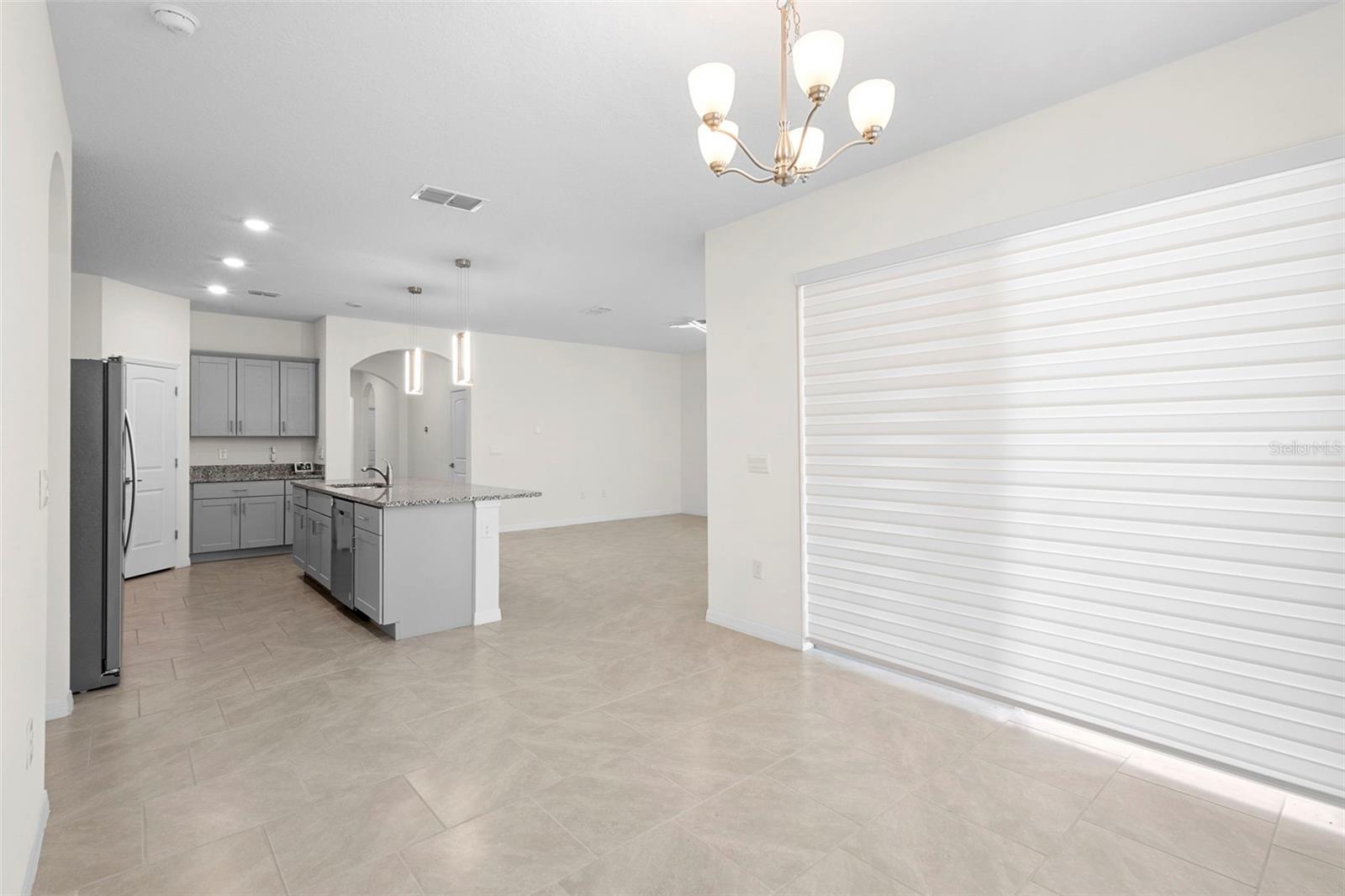 Image 22 of 63 For 1590 Barberry Drive