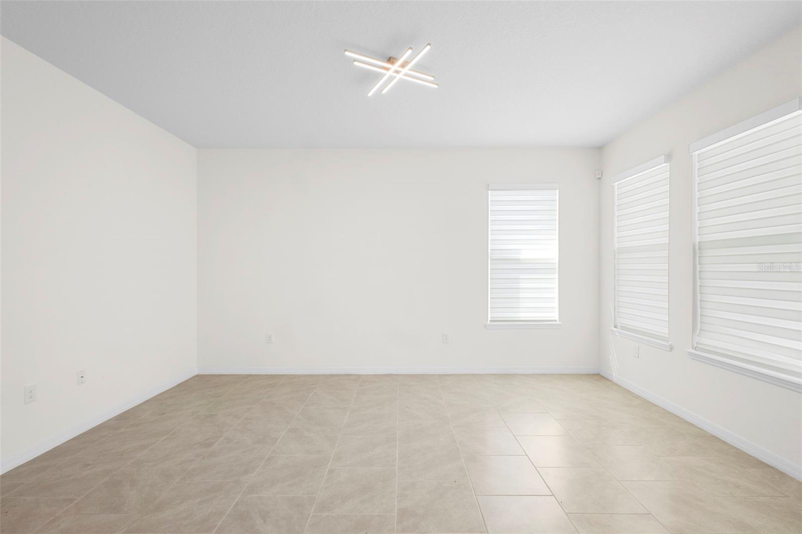 Image 28 of 63 For 1590 Barberry Drive