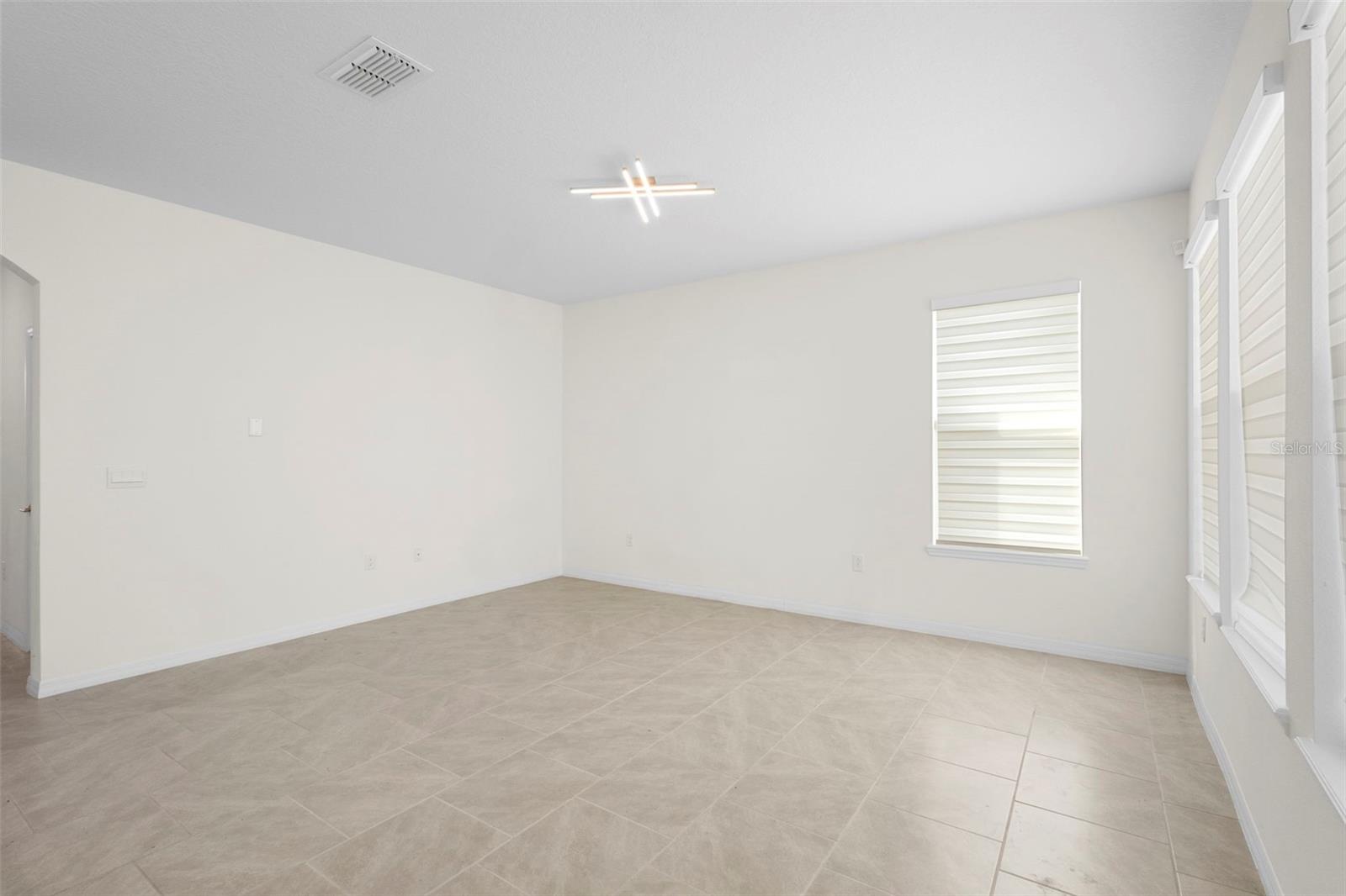 Image 30 of 63 For 1590 Barberry Drive