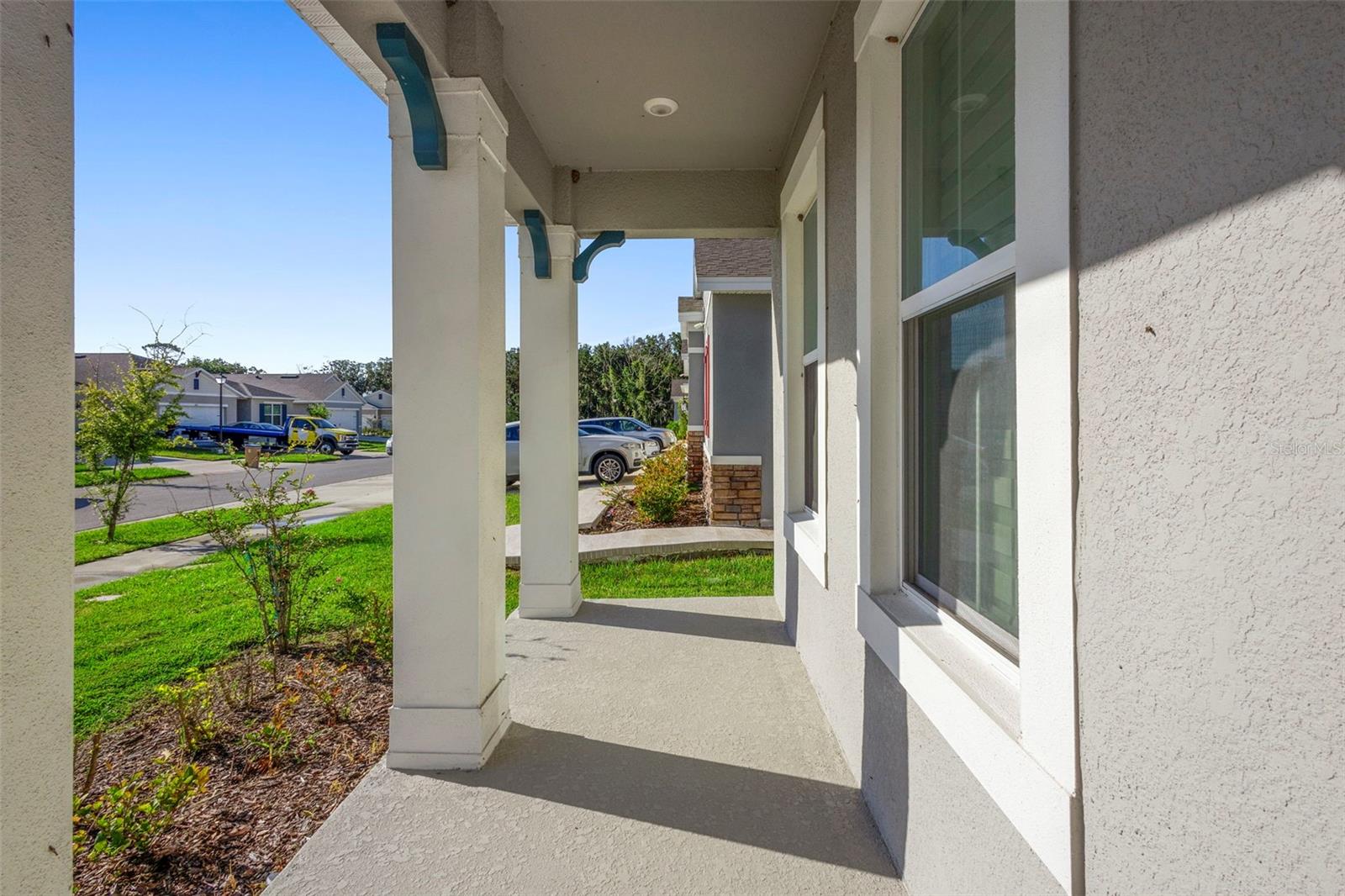 Image 9 of 63 For 1590 Barberry Drive