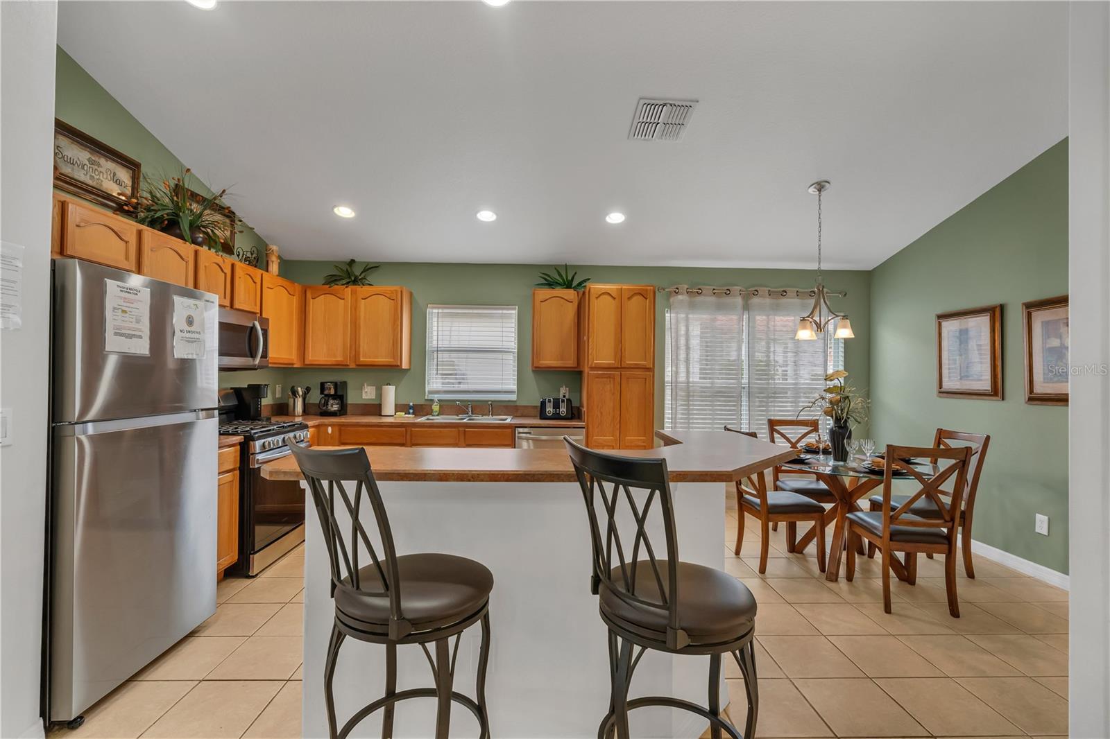 Image 11 of 58 For 158 Hypolita Avenue