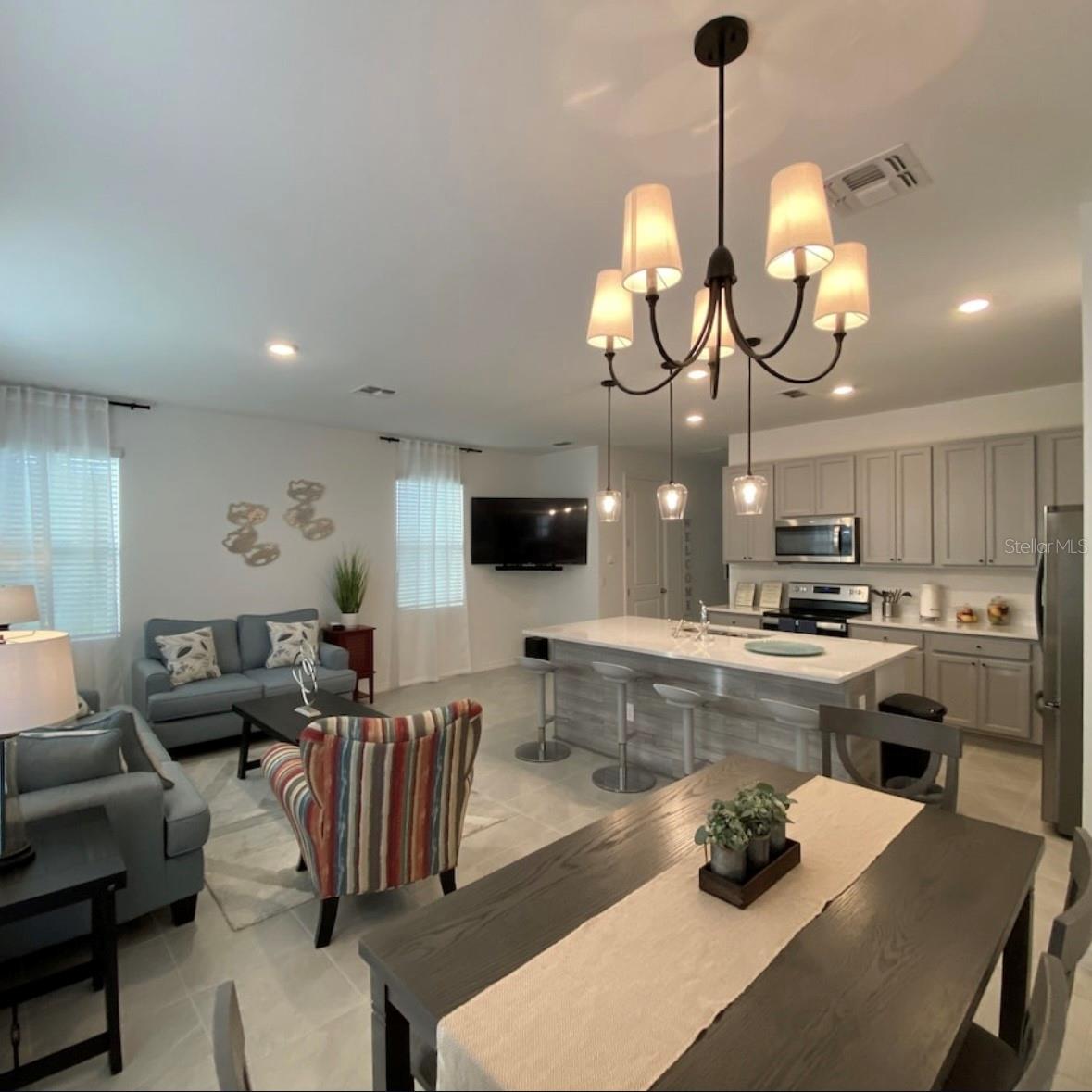 Image 11 of 38 For 1546 Discovery Street